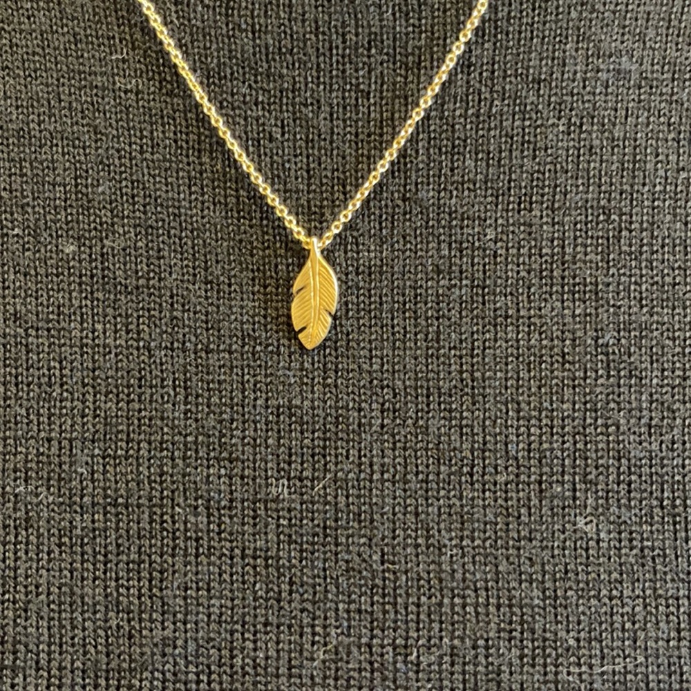 Delicate Gold Feather Necklace - Picture 2 of 2